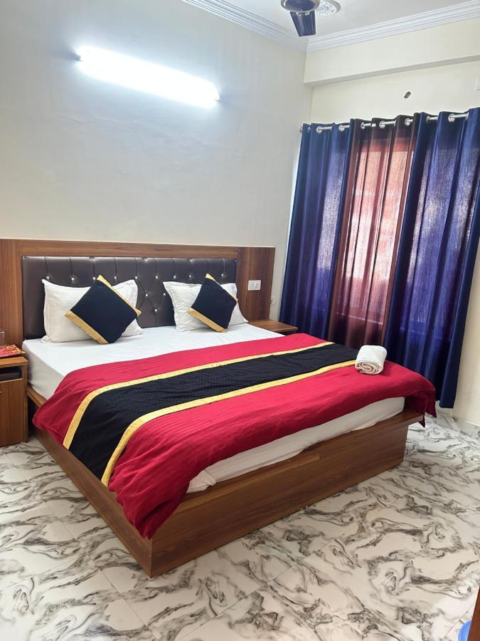 Chandra Palace Rishīkesh Extérieur photo