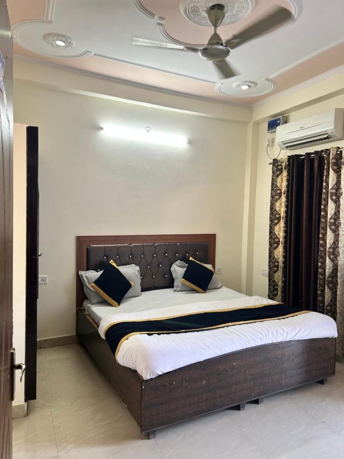 Chandra Palace Rishīkesh Extérieur photo