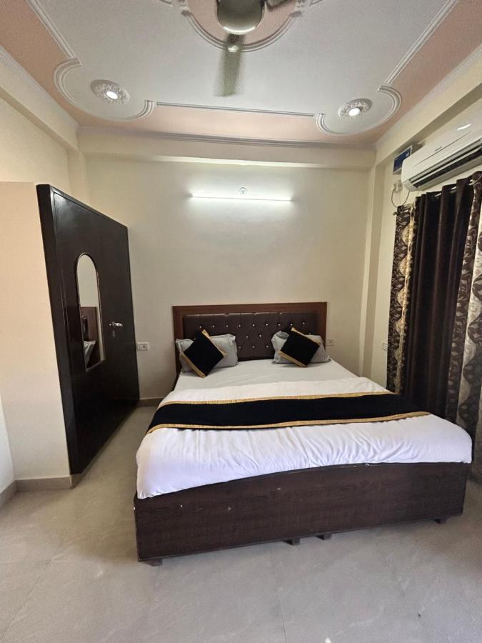 Chandra Palace Rishīkesh Extérieur photo