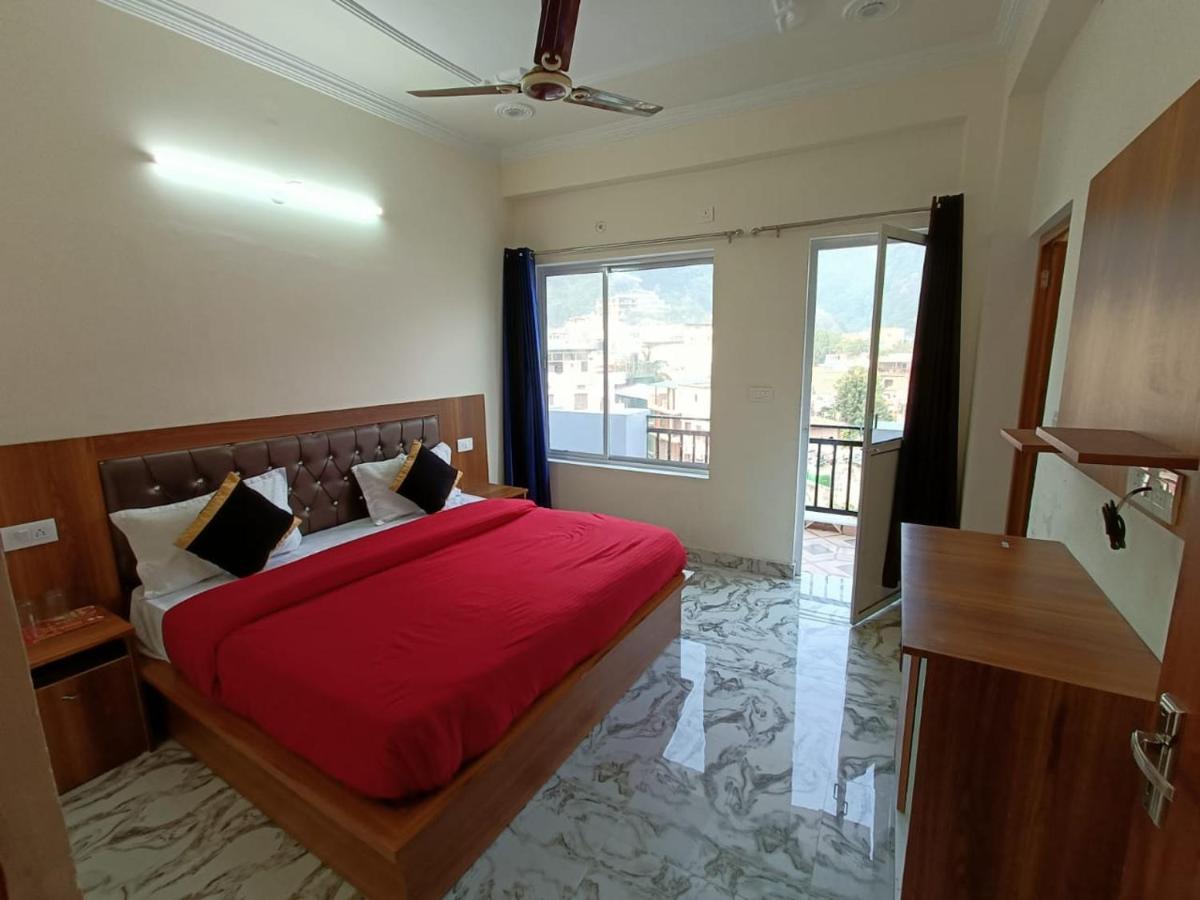 Chandra Palace Rishīkesh Extérieur photo